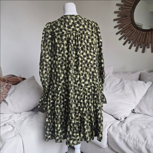 Tuckernuck M Pomander Place Kenzo Green Geometric Smocked Cuff Mini Casual Dress - Picture 5 of 6